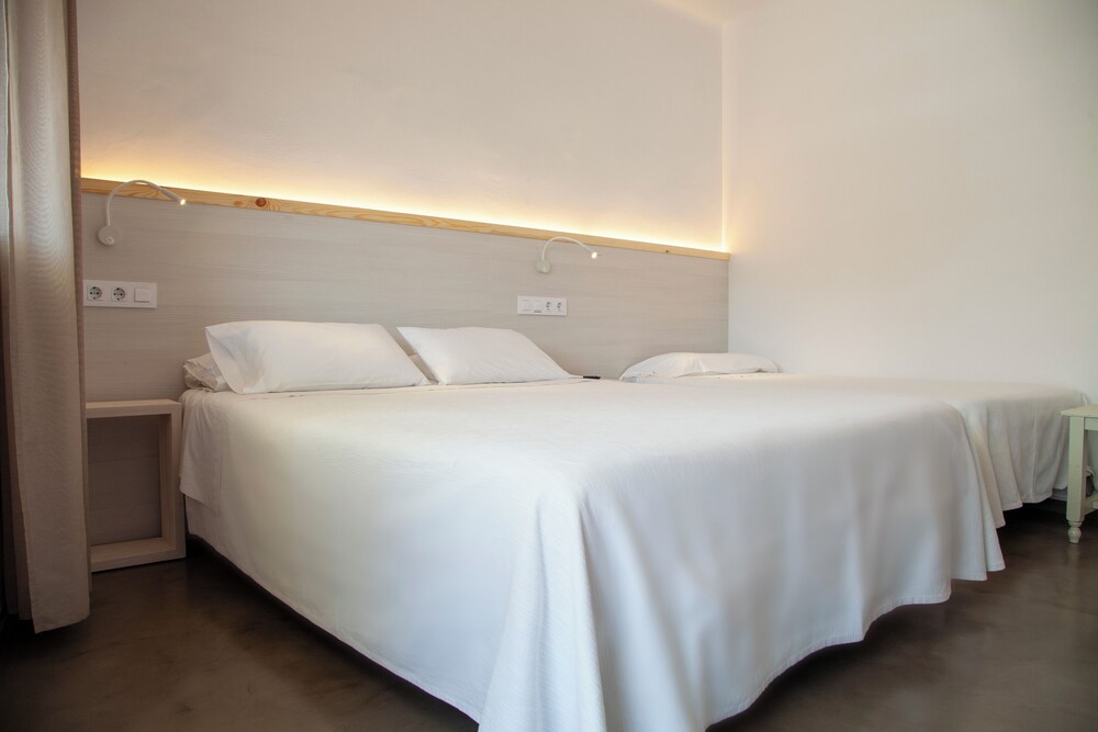 Superior Triple Room, Ensuite