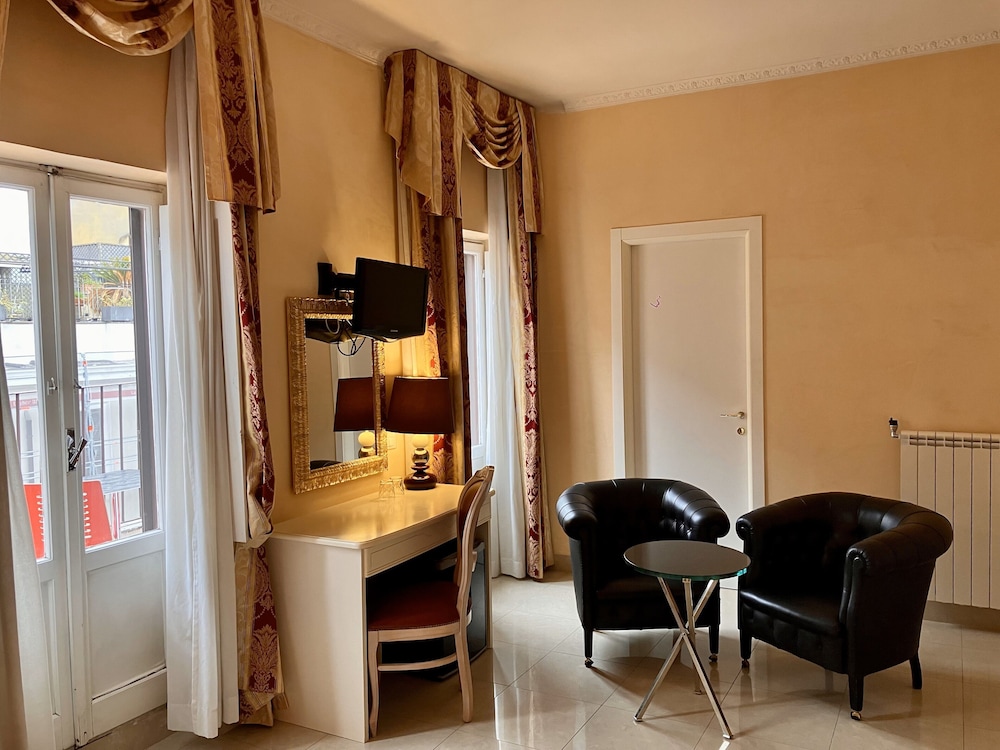 Deluxe Double Room, Terrace photo 3