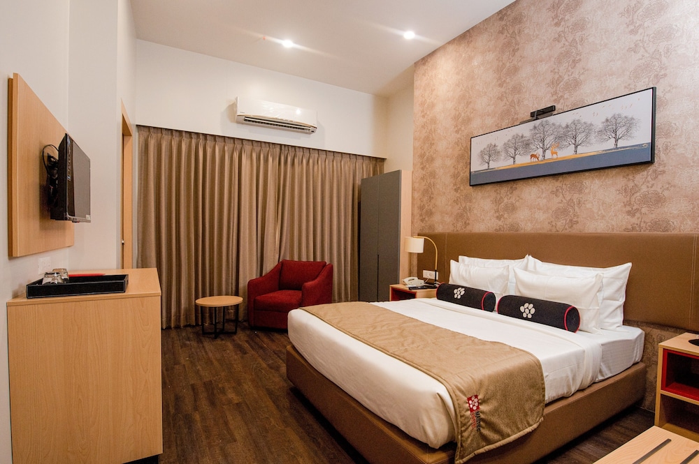 Superior Double or Twin Room - Photo 1