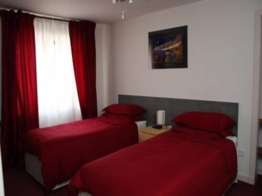 Twin Room, Ensuite - Photo 1