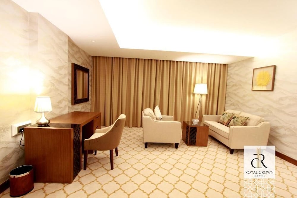 Standard Suite - Photo 3