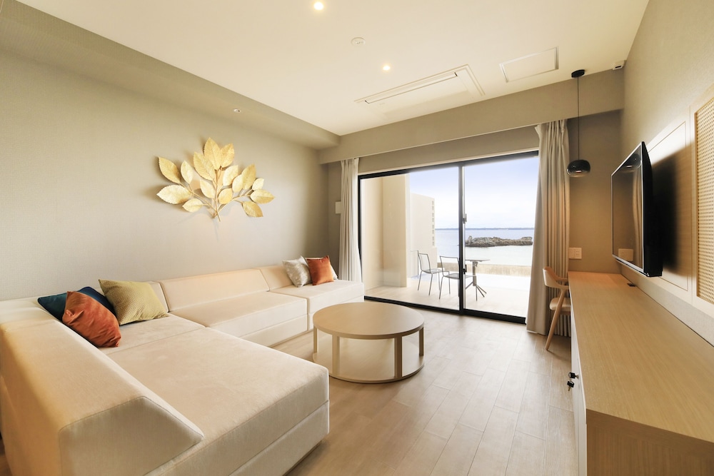 Suite, Private Pool, Ocean View - Photo 3