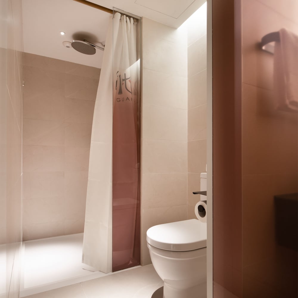 Superior Suite, Non Smoking - Photo 5