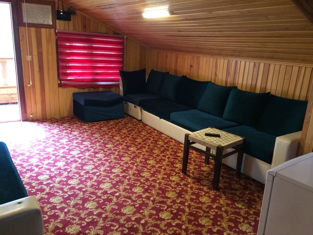 Royal Suit Rooms photo 3