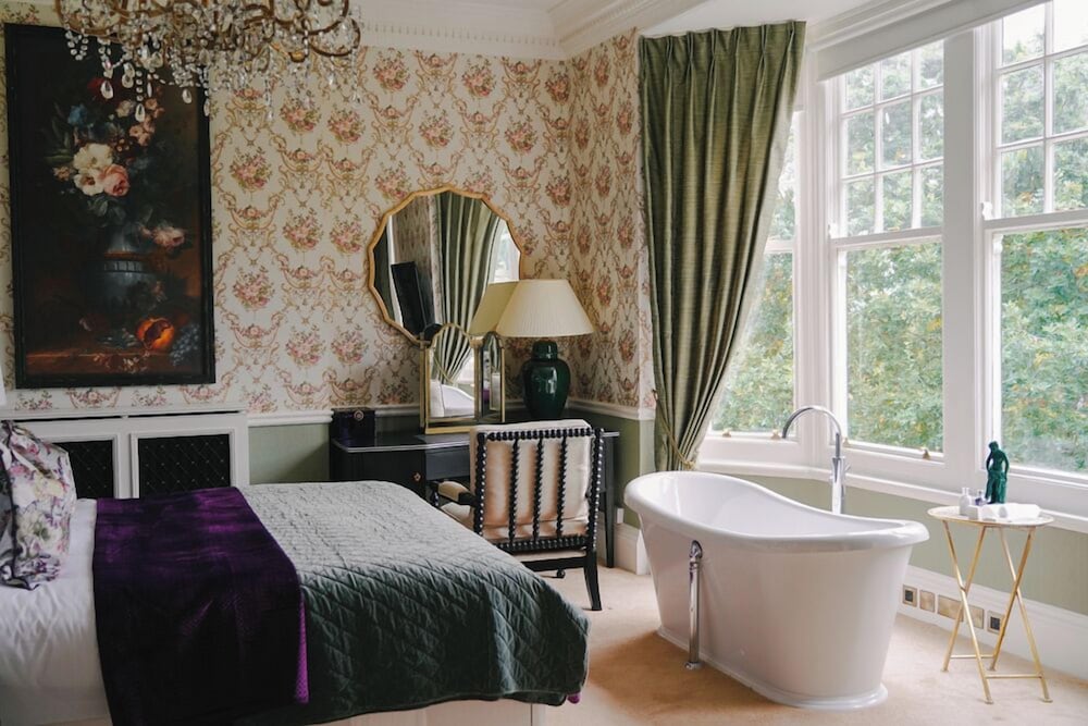 Deluxe Double Room, City View