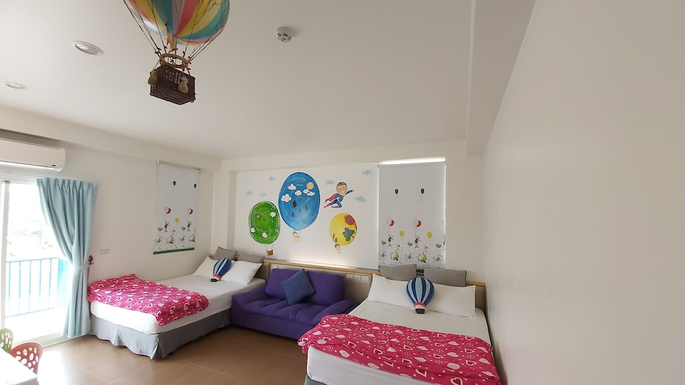 Superior Quadruple Room, 2 Double Beds, Non Smoking photo 1