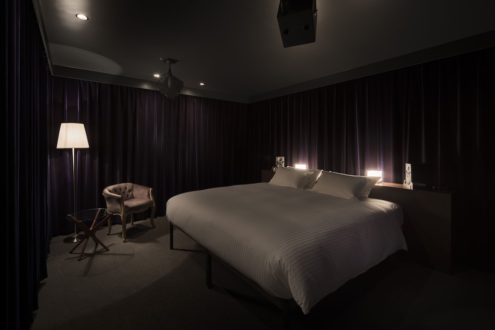 Audiophile's Listening Room "TRAVELLING ROOM" by Takamasa Aoki - Photo 1