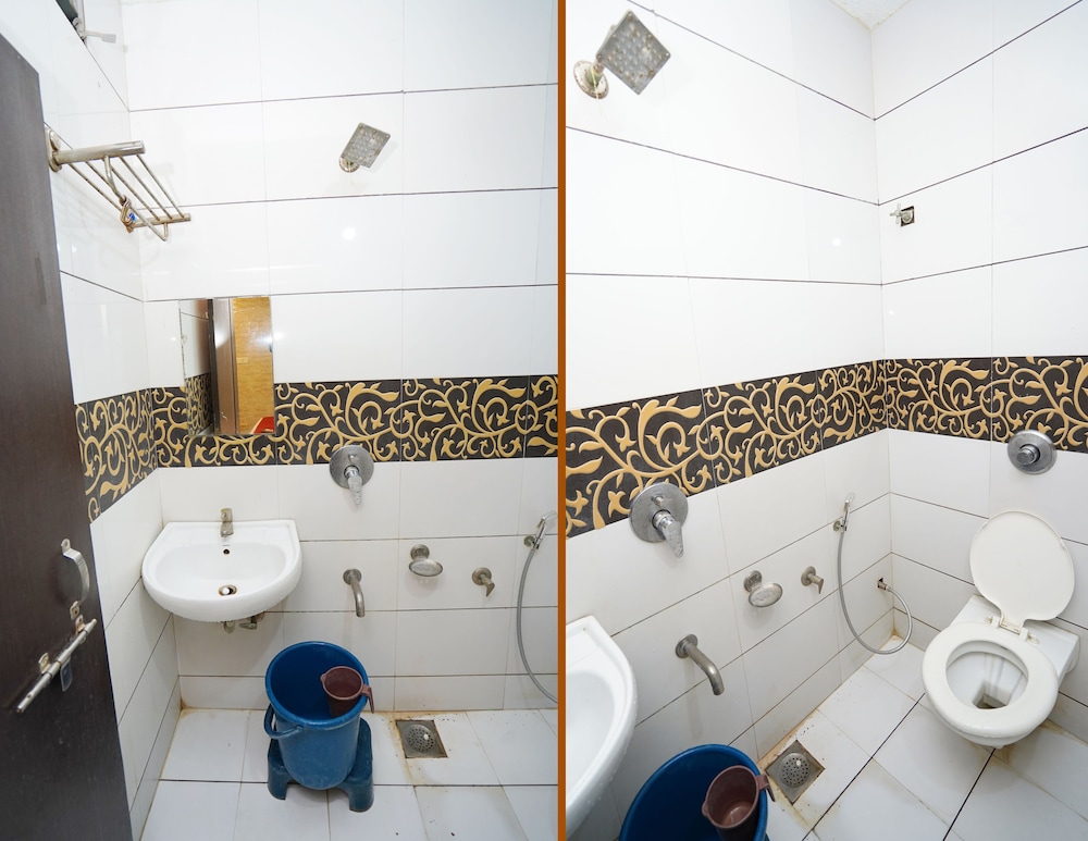 Deluxe Room - Photo 9