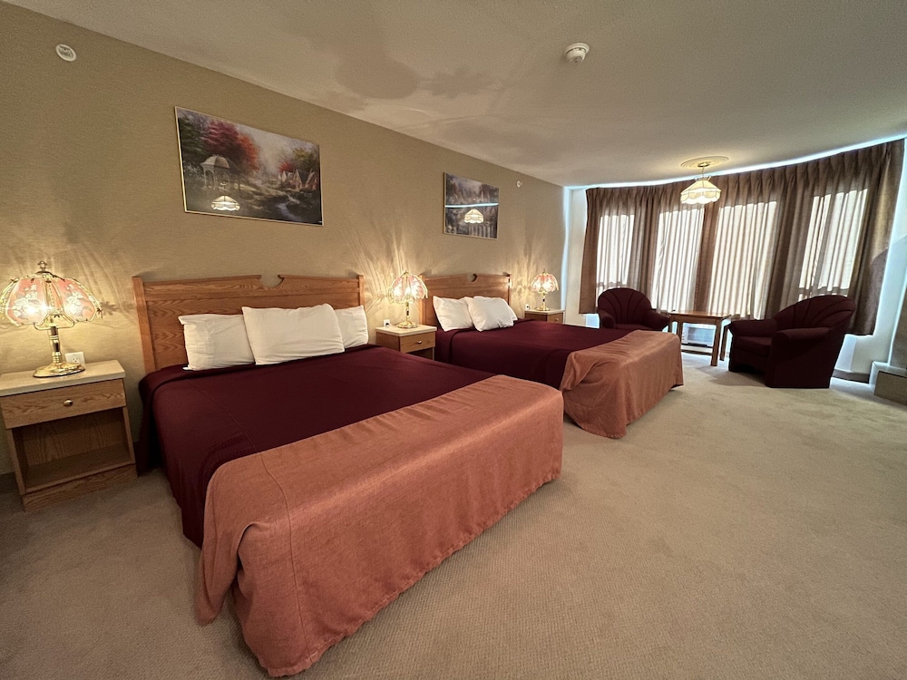 Basic Double Room, 2 Queen Beds