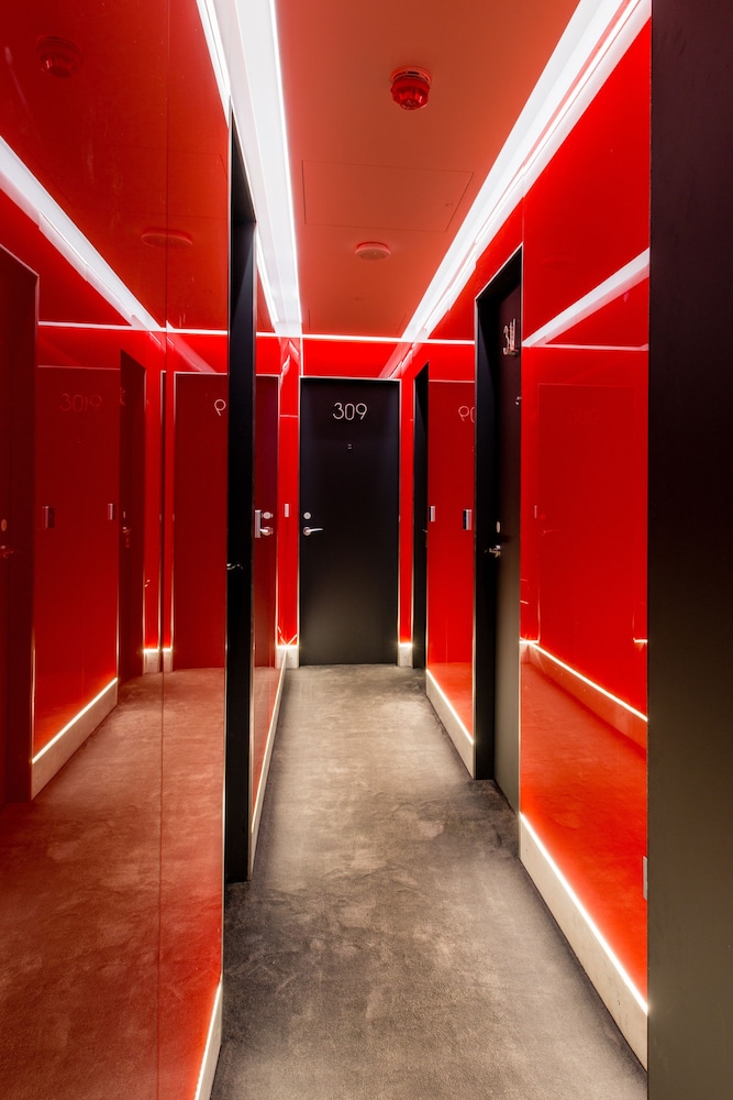 Awesome Mezzanine Styloroom photo 2