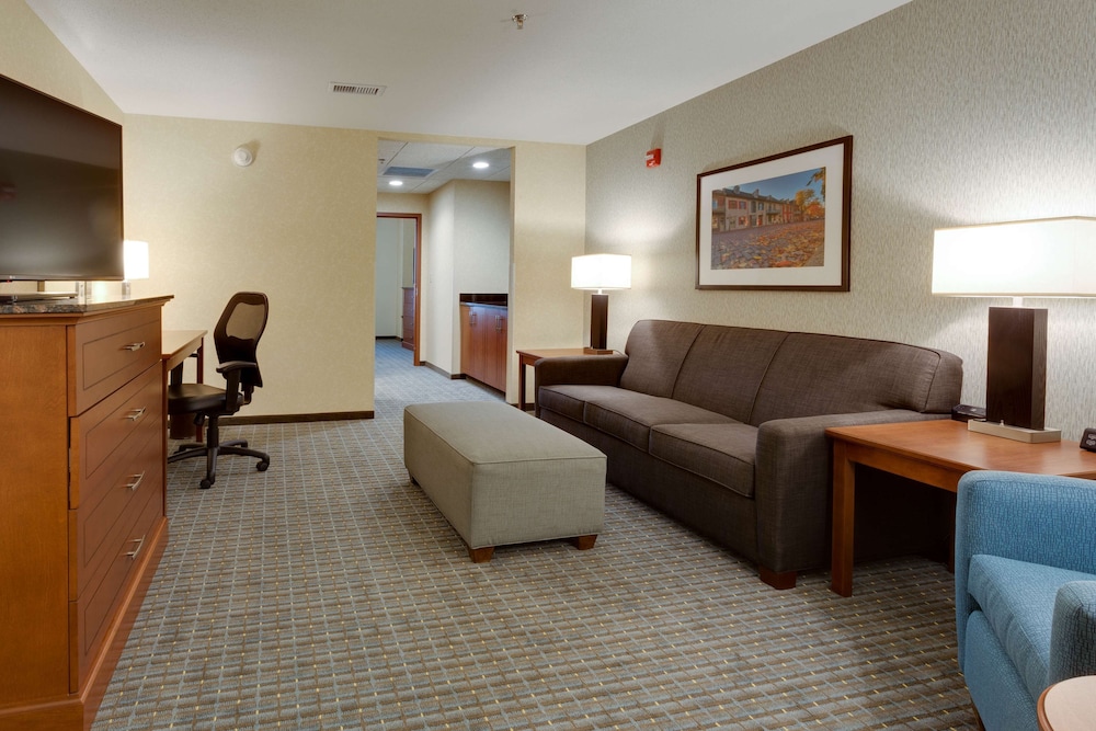 Suite, Multiple Beds, Refrigerator & Microwave (2 Rooms , Sofa Bed)