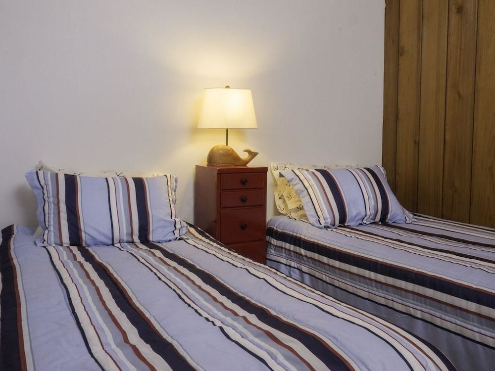 House, 3 Bedrooms, Sea View photo 1