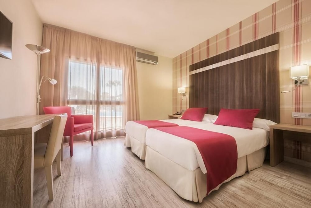 Double Room - Photo 6