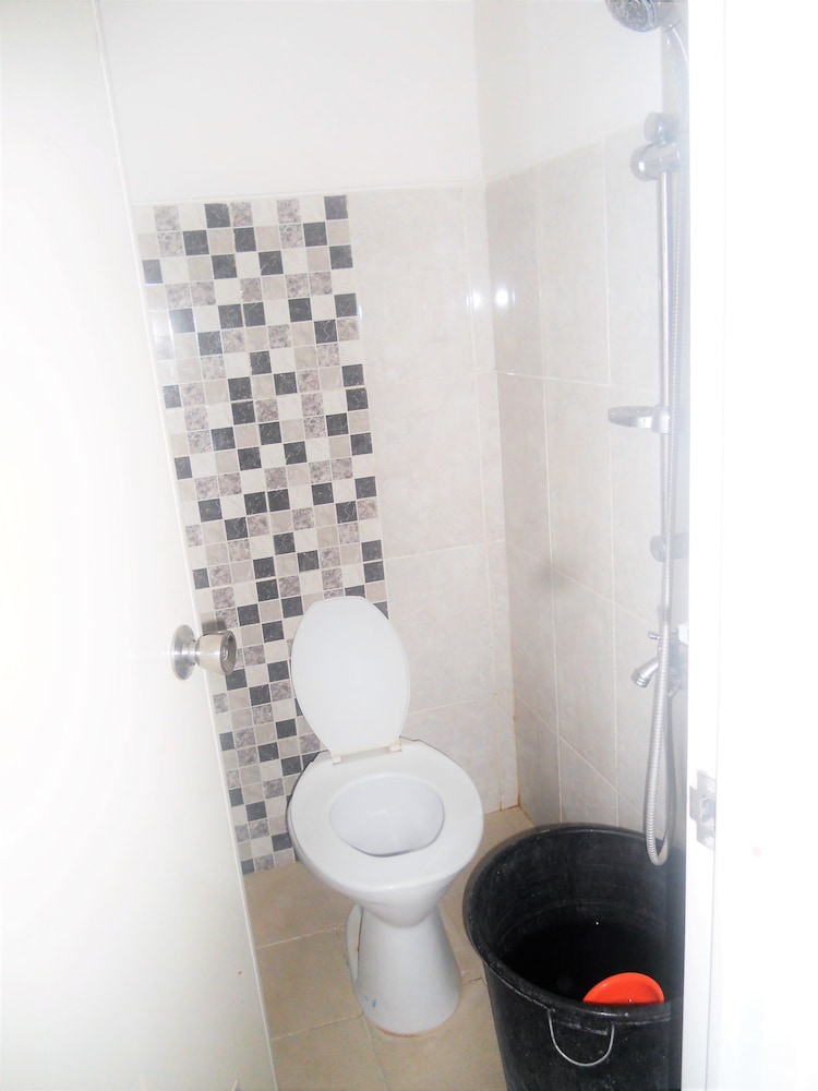 Standard Room (with AC) photo 2
