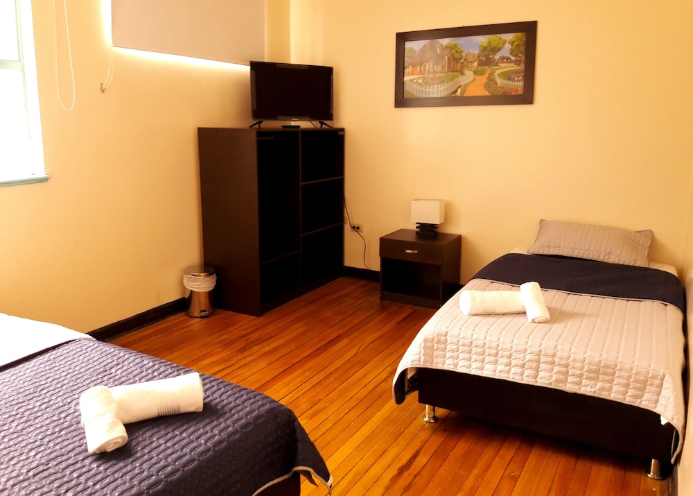 Classic Twin Room