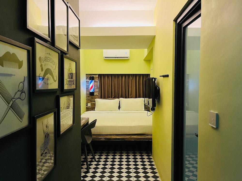 The Barber Room - Photo 5