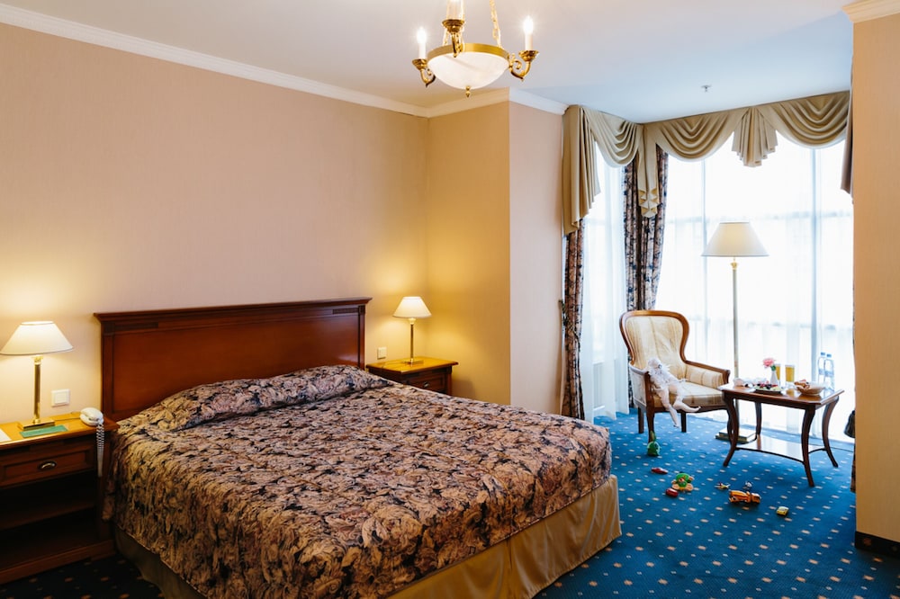 Premier Room, 2 Bedrooms, City View