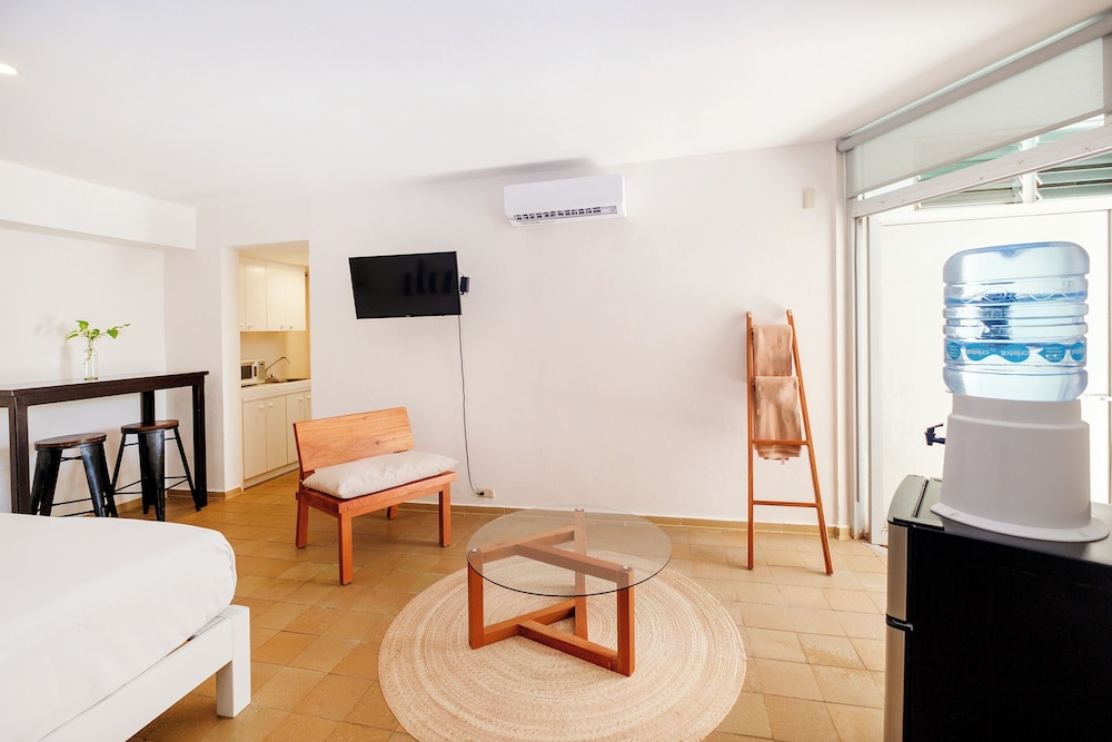 Basic Double Room, 1 Bedroom photo 3