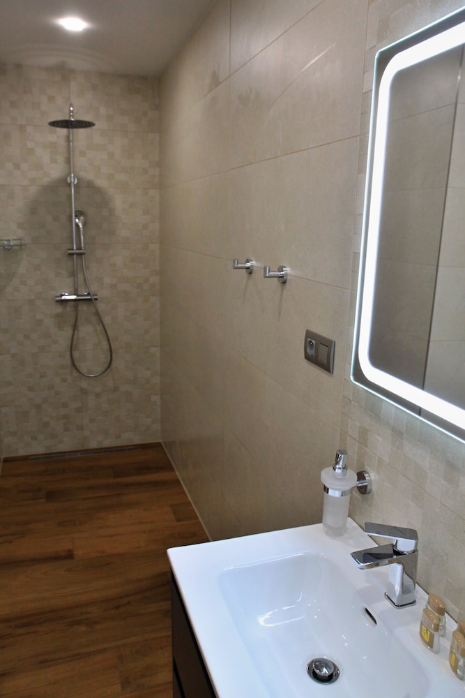 Studio Suite (2+2) photo 3