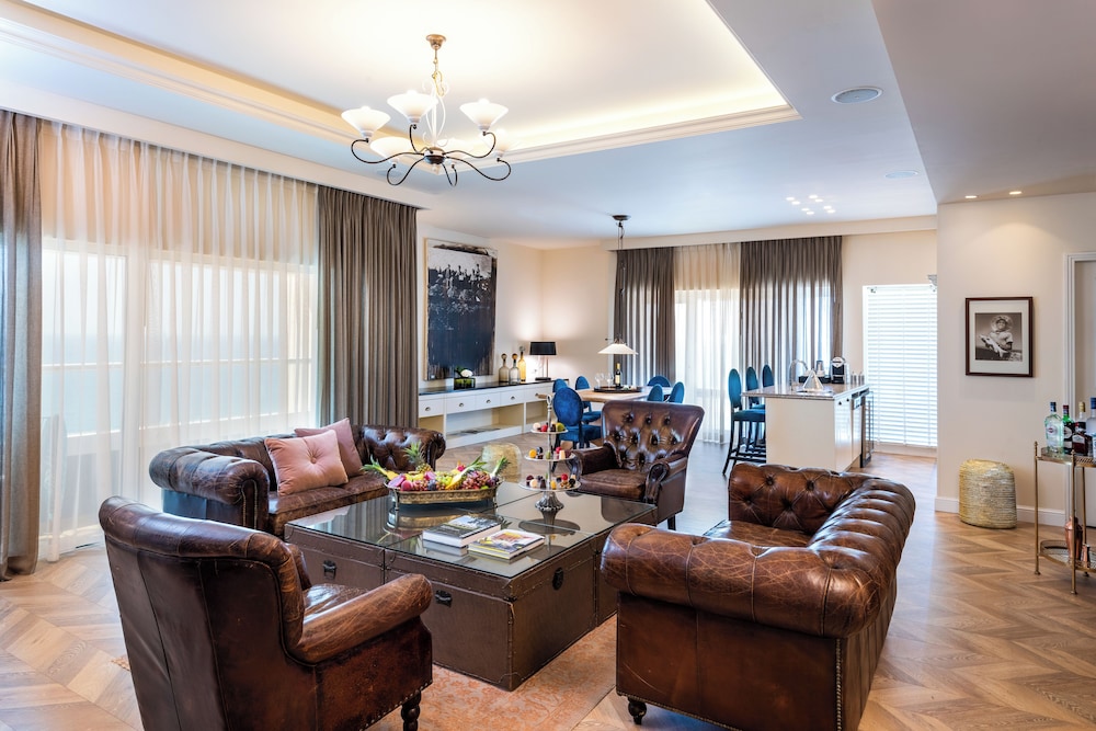 Royal Suite, 2 Bedrooms, Sea View thumbnail 5