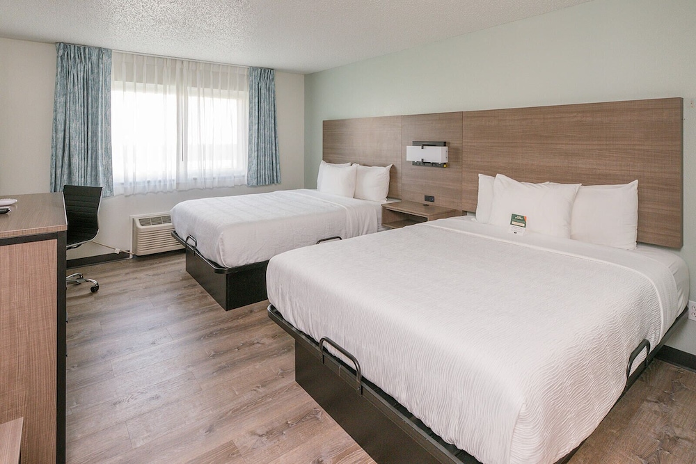 Standard Room, 2 Queen Beds, Pets Allowed, Ground Floor photo 2