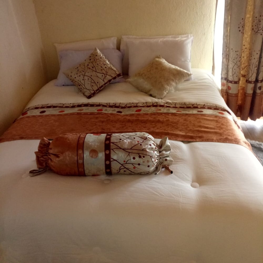 Standard Room photo 3