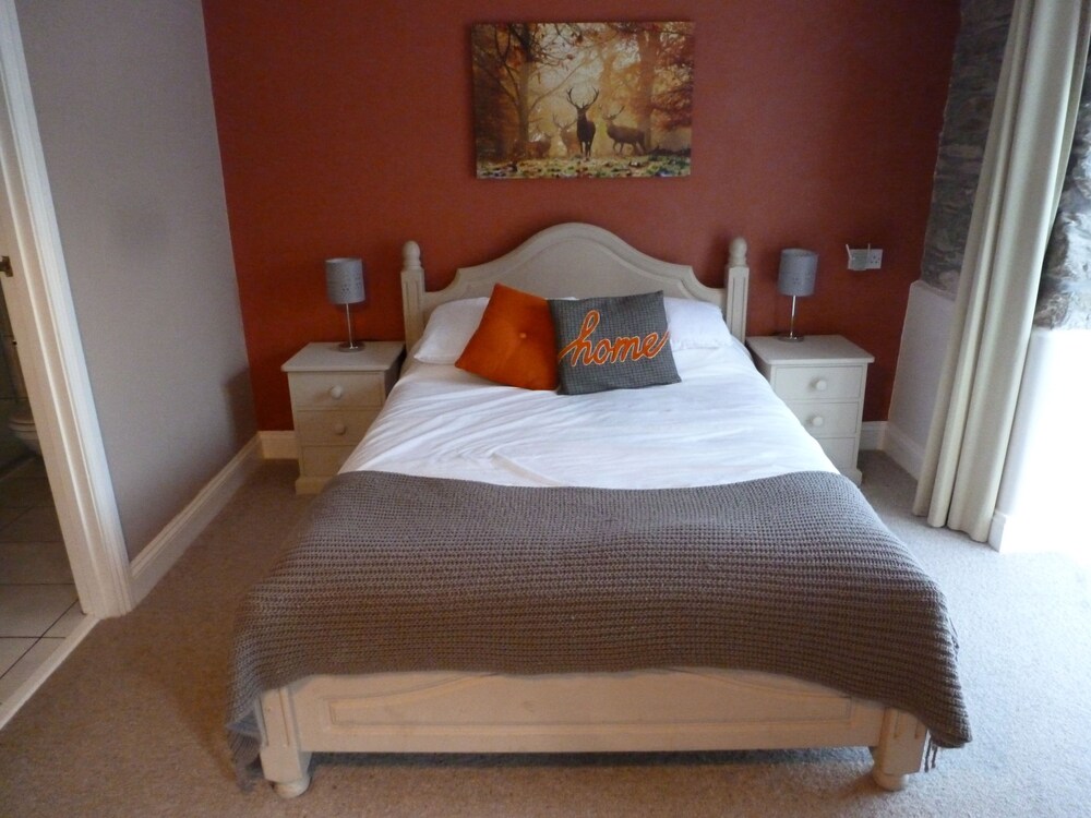 Quadruple Room, Ensuite (Rooms 9 + 10) photo 2