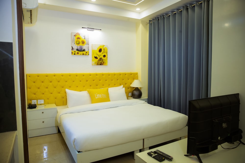 Deluxe Studio