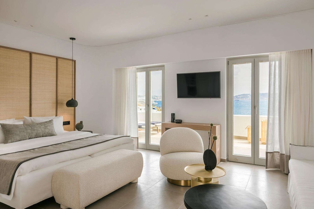 Suite (Grace with Plunge Pool) photo 3