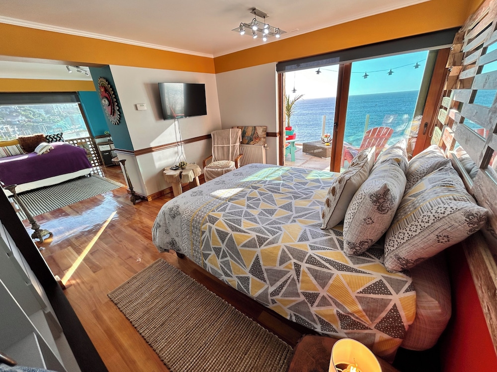Premier Quadruple Room, 1 Bedroom, Non Smoking, Sea View photo 1