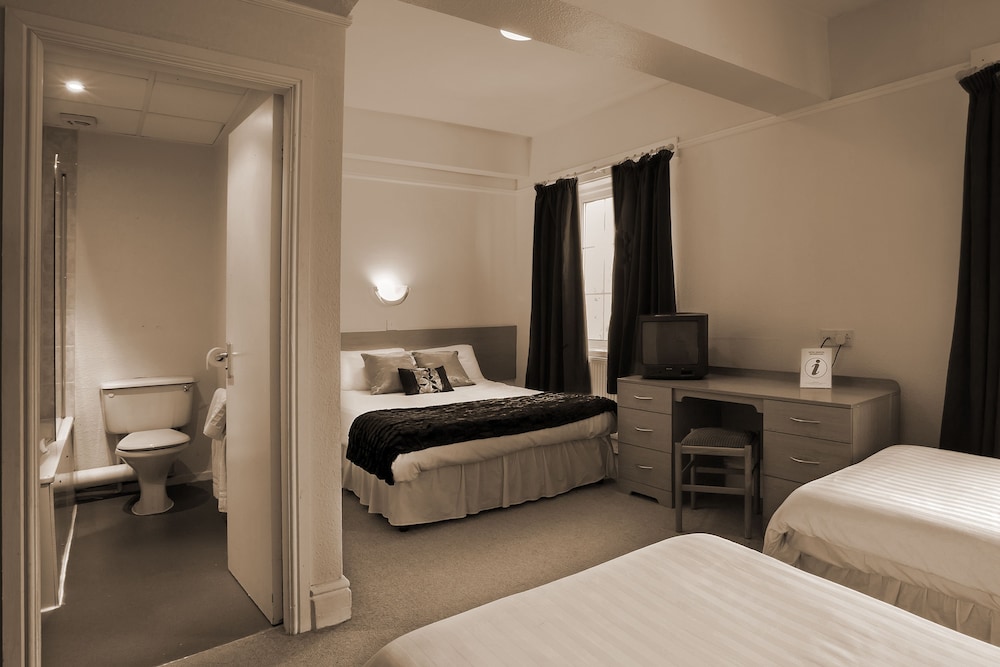Standard Family 3 Room - Photo 1