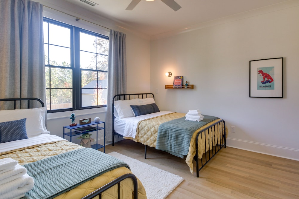 House (4 Bedrooms) photo 1