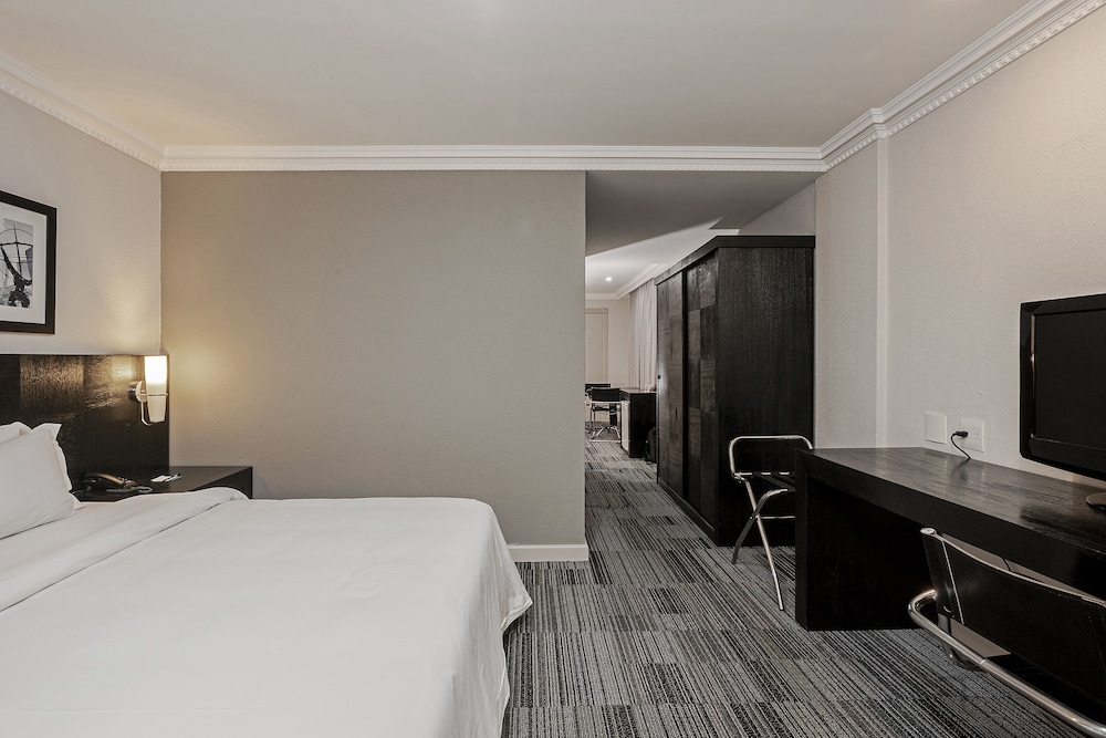 Superior Studio Suite photo 2