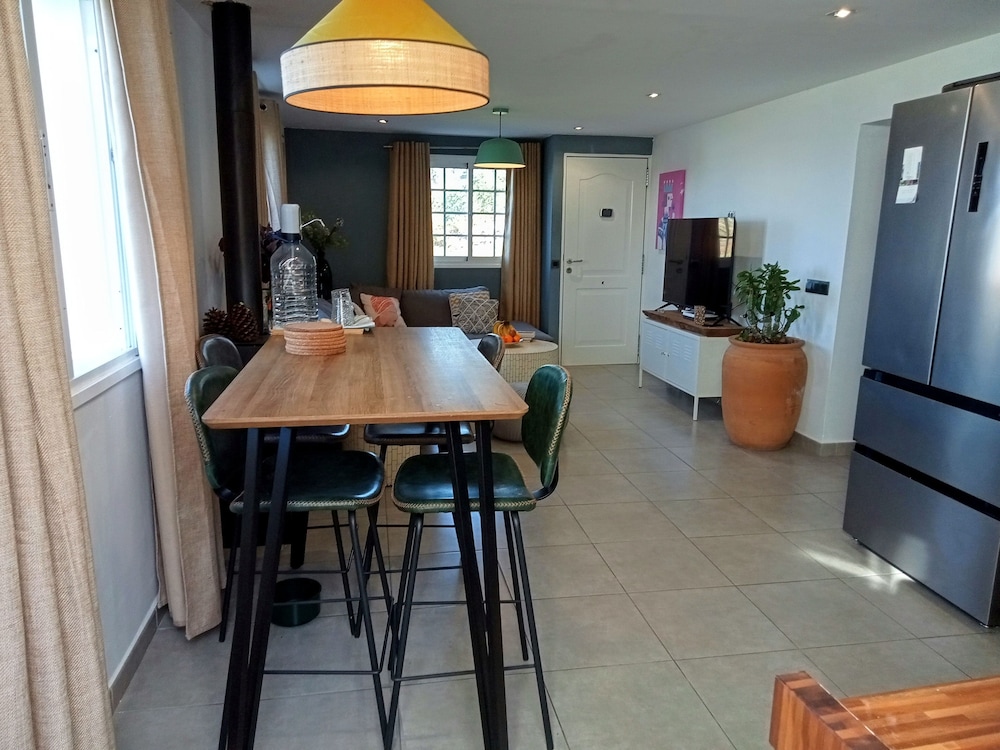 Cottage, Housekeeping, Mountainside photo 3