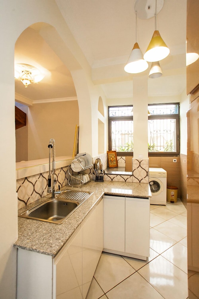 Suite, 2 Bedrooms photo 2