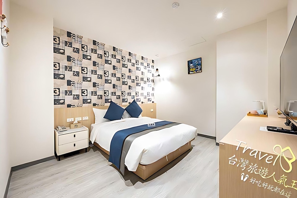 Deluxe Double Room - Photo 3