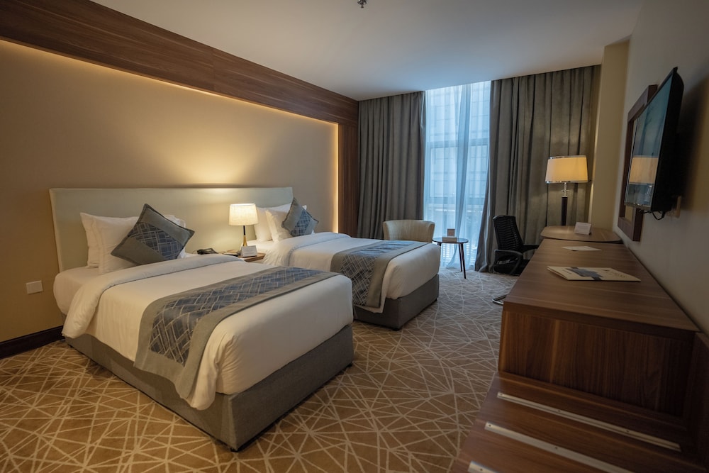 Deluxe Room, 2 Twin Beds - Photo 3
