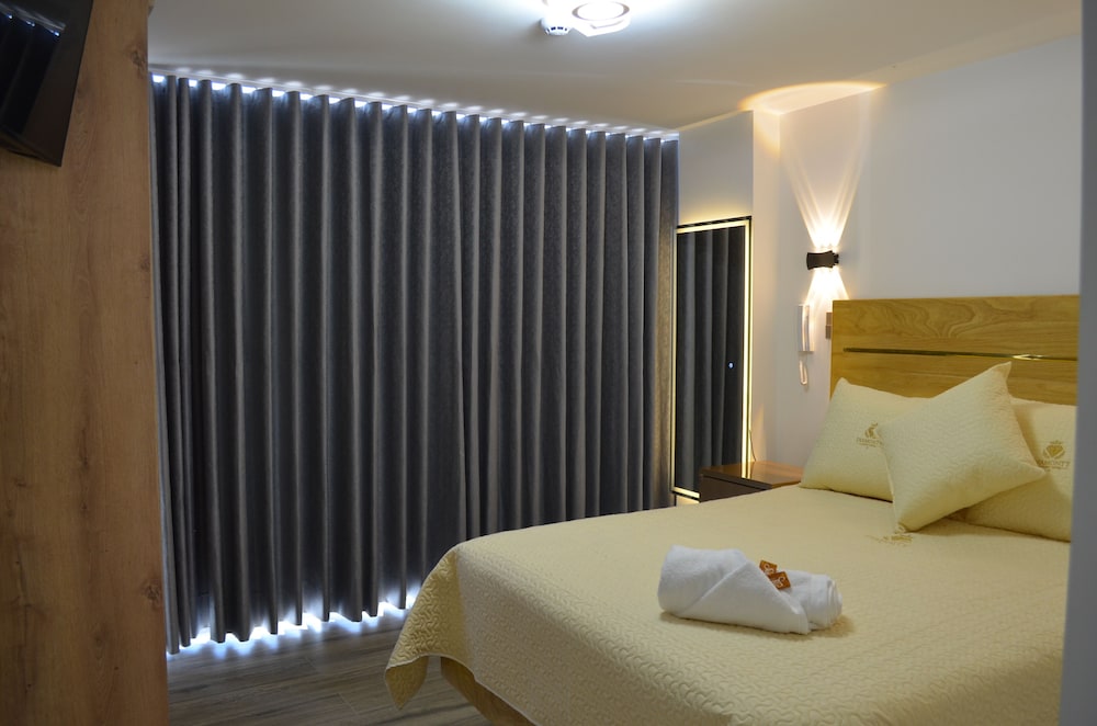Comfort Room, 4 Bedrooms photo 1