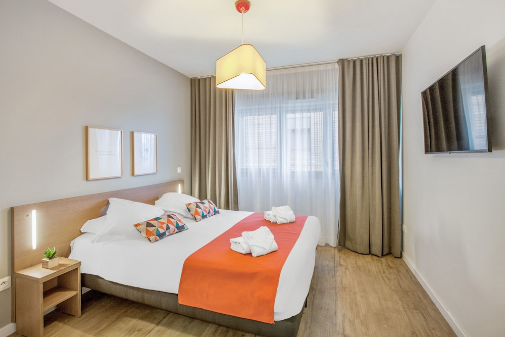 Superior Apartment, 1 Double Bed with Sofa bed photo 1