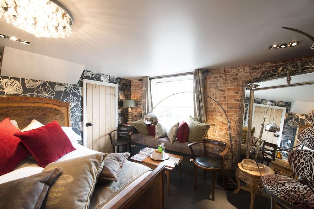 Superior Suite, Ensuite (BACCHUS) photo 3