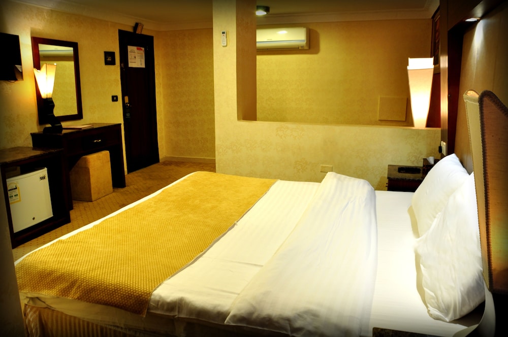 Double or Twin Room photo 2