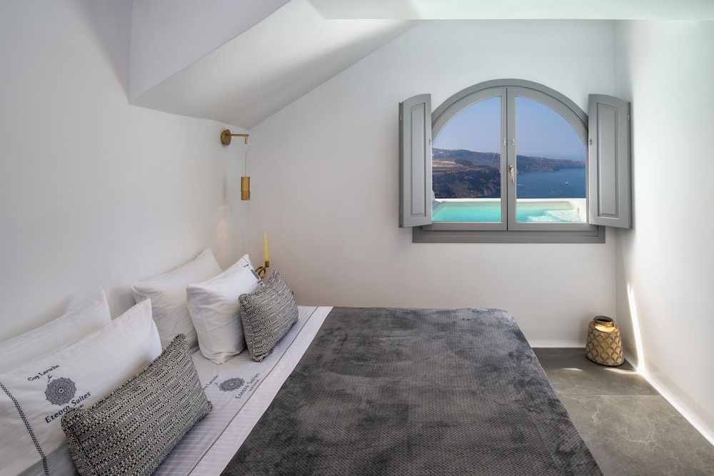 Honeymoon Suite with outdoor - Photo 13
