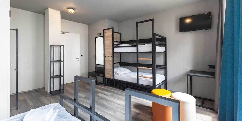 Bed in 6-Bed Dormoitory photo 3