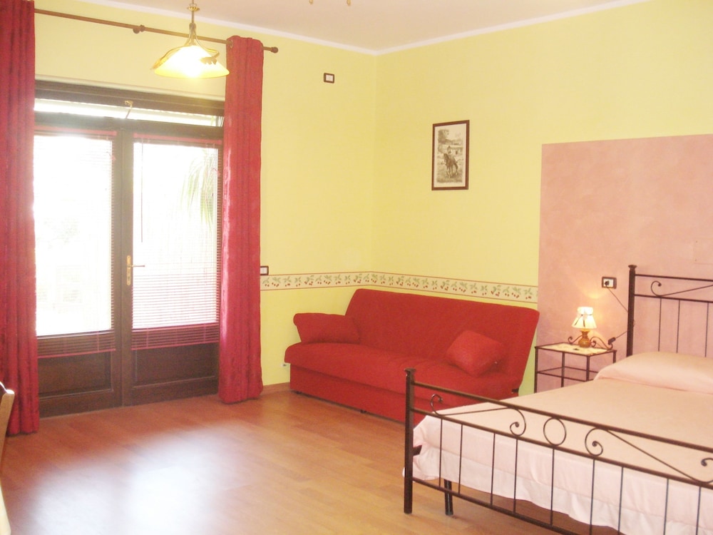 Family Room, Private Bathroom