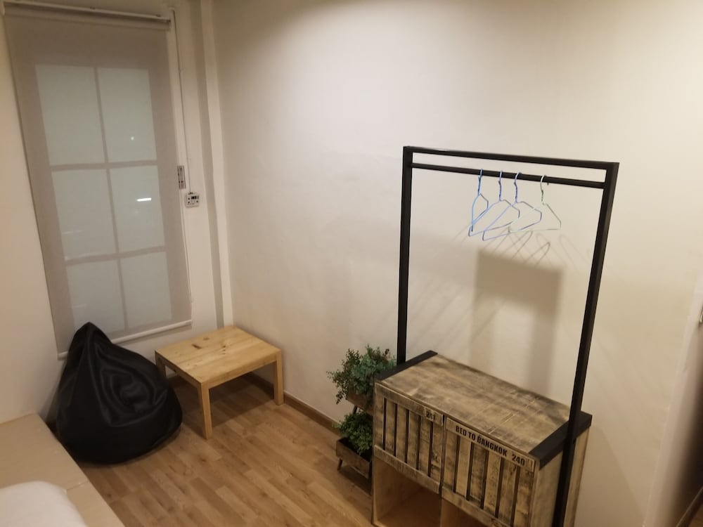 Superior Twin Room, Shared Bathroom photo 3