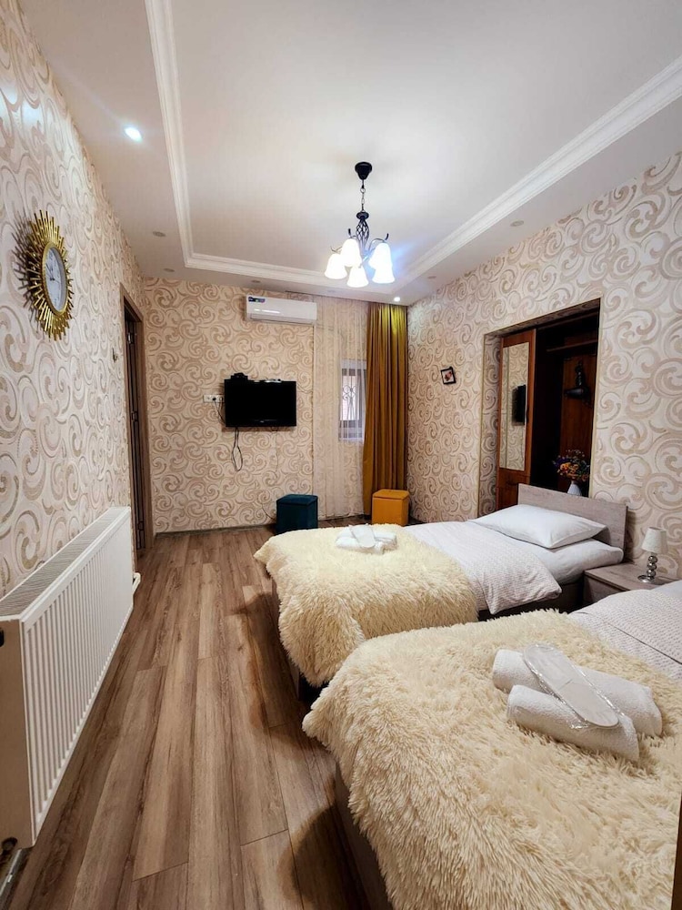 Basic Room, 1 Bedroom, Mountain View