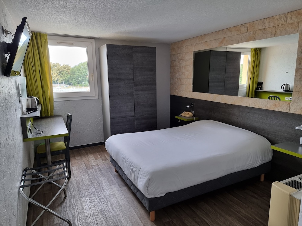 Standard Double Room - Photo 1