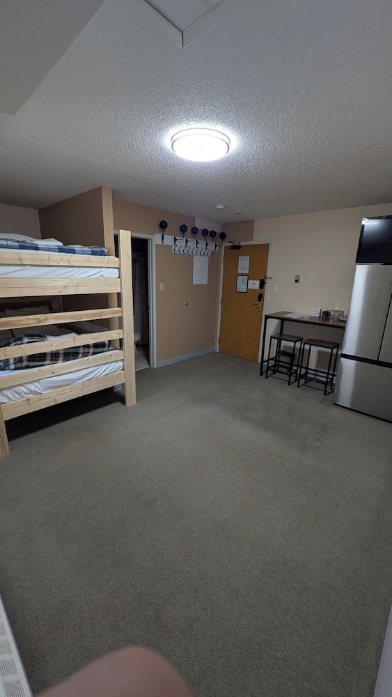 Economy Room (Economy, Double/Murphy Bed)