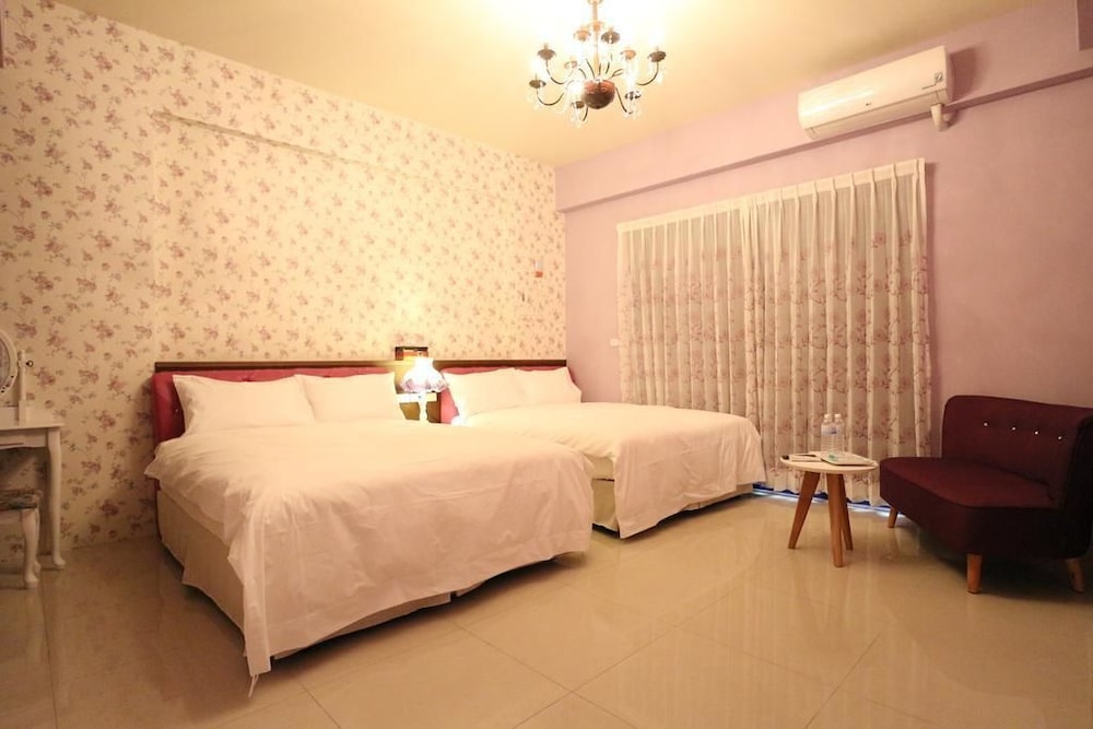 Standard Quadruple Room photo 2