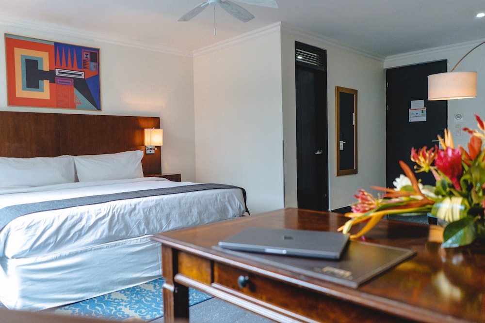 Superior Room, 1 King Bed - Photo 11